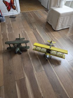 Model airplanes, decor, $10 each