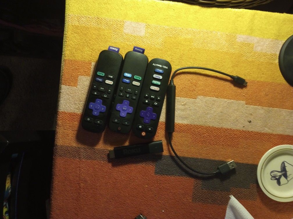 Roku With 2 Extra Remotes