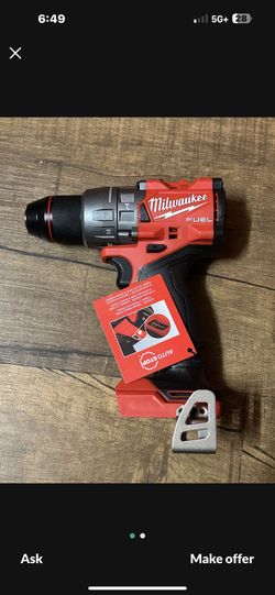 Milwaukee M18 Drill 