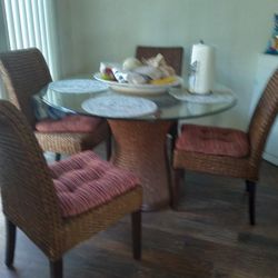 COMEDOR CON 4SILLAS 