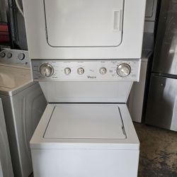 Washer/Dryer Stackable 24"