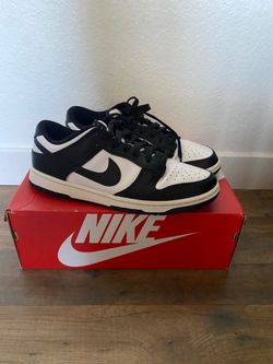 Nike Panda Dunks