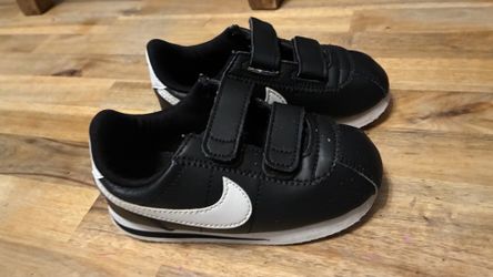 Toddler Nike Cortezes size 8C preowned