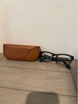 Ray Ban Meta Glasses AI (Transition Lens)