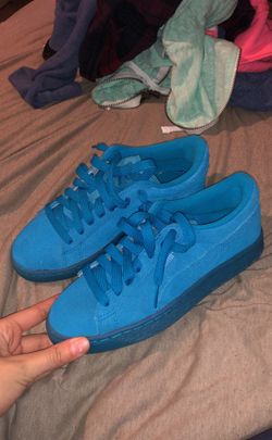 Blue pumas