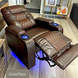 🔥Best Seller🔥Brand New***High Style Comfort Power Recliner**Free Delivery 👍in Stock 💧$50 Down/GetNowPayLater 
