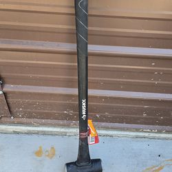 Husky 10 lb sledgehammer with 34" Fiberglass handle