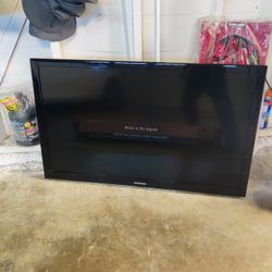 FREE 50" SAMSUNG TV AND WALL SHELF - FIRST COME