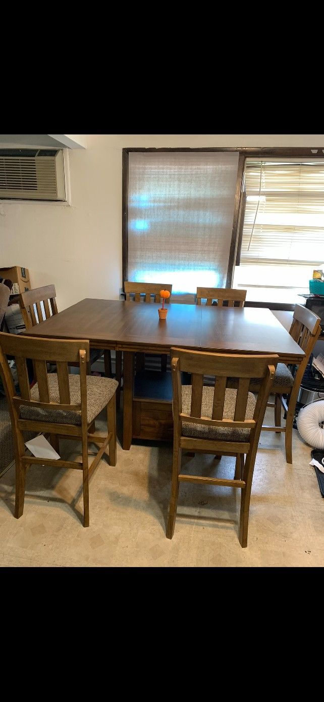 Counter Table With Chairs