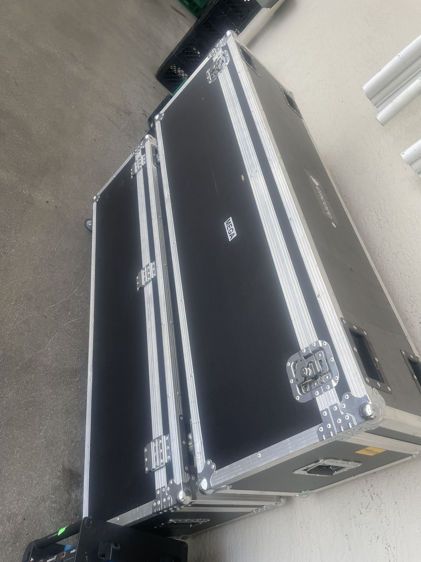 2 PC Long 5 Ft x 2 ft Equipment Cases