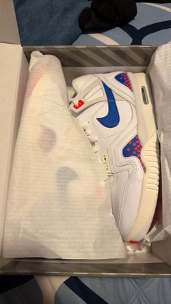 New Nike Air Tech challenge 2 size 12 Men