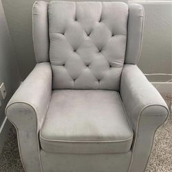 Delta glider nursery 