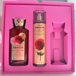Bath & Body Works Dahlia gift set