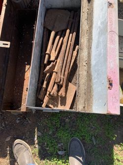 90lb Jackhammer Points-approximately 10