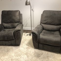 2 Gray Recliners
