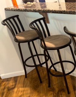 Set of 2 Swivel Bar Stools