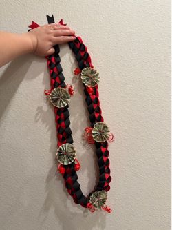 Graduation leis