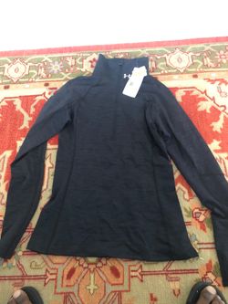 Under armor quarter zip pull over