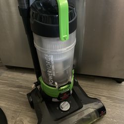 Bissell vacuum Powerforce  Helix turbo rewind