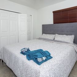 King Bed Frame + Matress