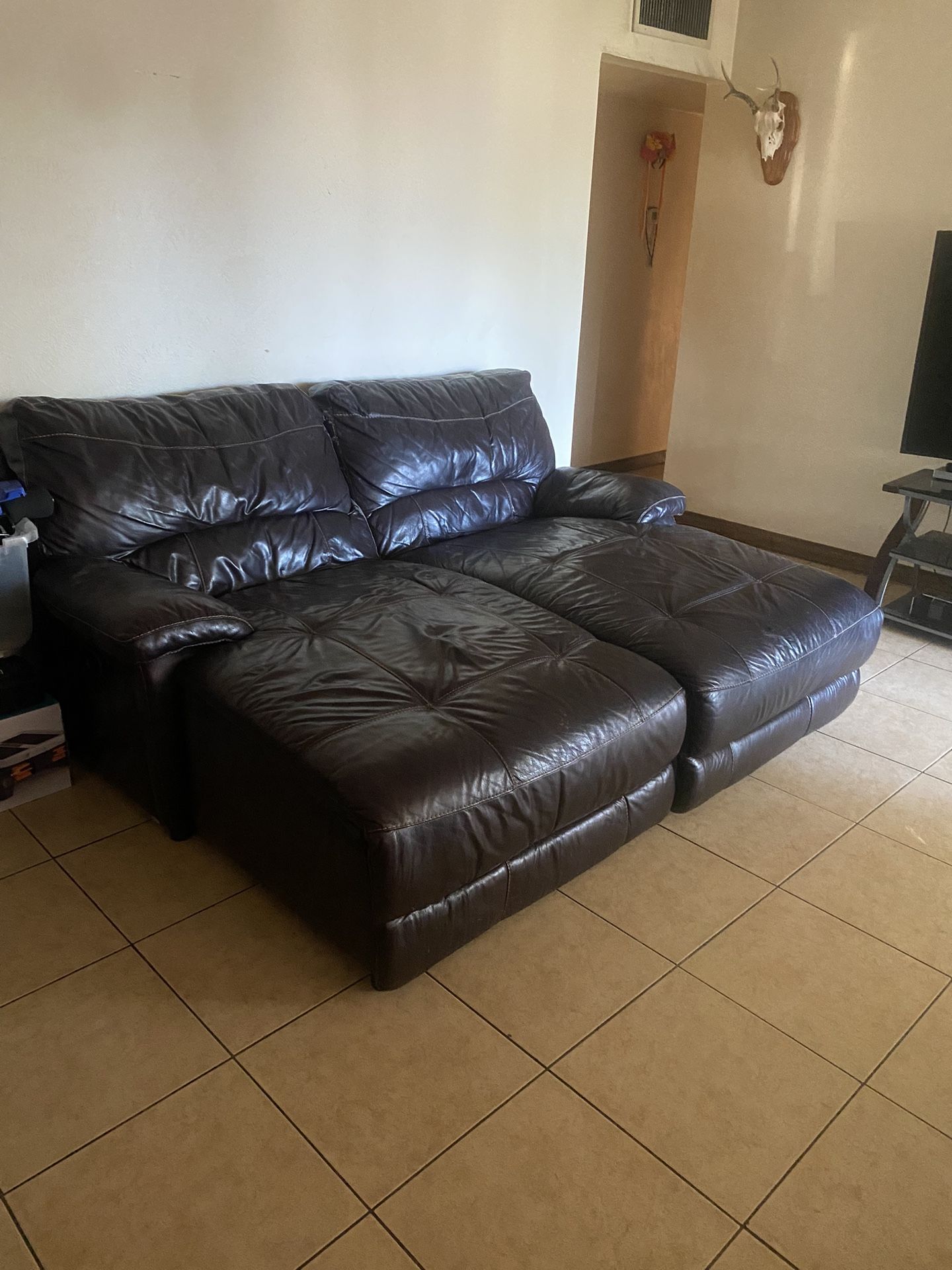 Brown Reclining Couch 100 BucksNon Smoking Home