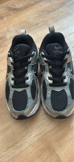 Nike Running Sneakers Black and Silver