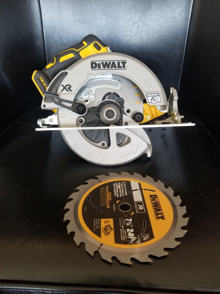 Dewalt