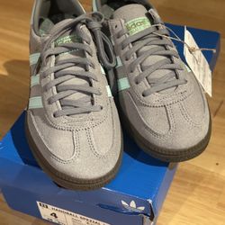 ADIDAS HANDBALL SPEZIAL J GS Size 4