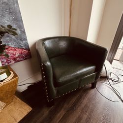 SOFA AND CHAIRS MUST GO $200 OBO FOR ALL 3