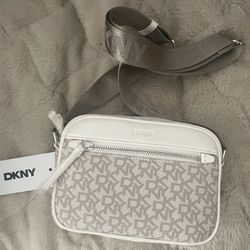 DKNY Women's Crossbody Bag