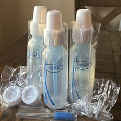 Dr. Brown’s Natural Flow Newborn Gift Set