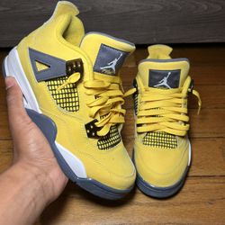 Nike Air Jordan 4 Retro “Lightning” (2021)