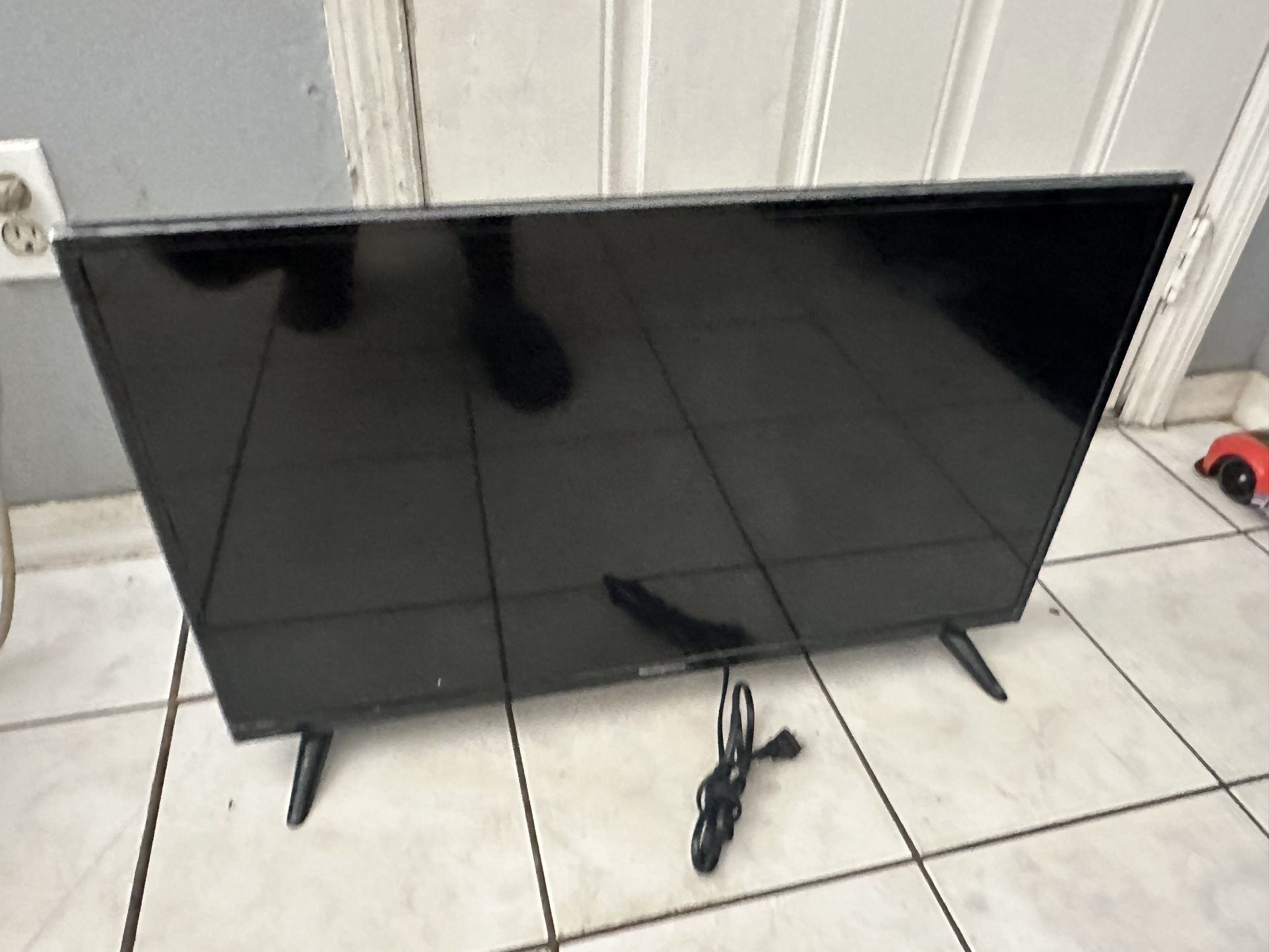 32” Inch Westinghouse hDMI Use Tv 