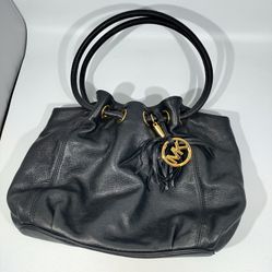 Michael Kors Leather Tote Or Shoulder Bag.