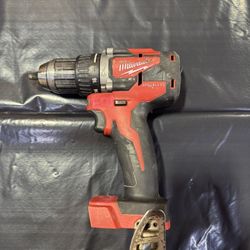 Milwaukee Drill/Driver (M18) Cordless 
