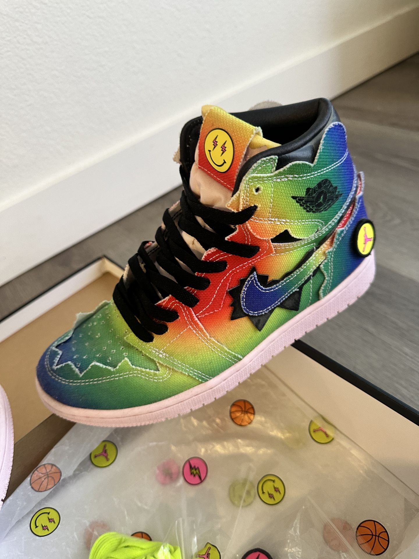 J Balvin Retro 1