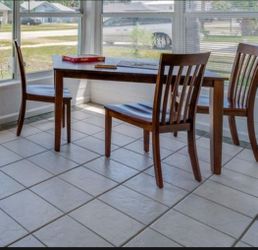 Dining Room Table 3 Chairs