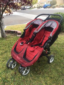 Baby jogger city select double stroller