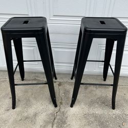 2 Metal Chairs