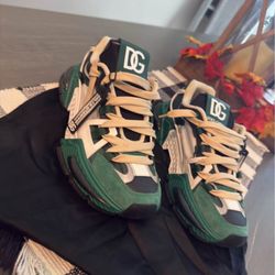 Dolce & Cabana Sneakers 