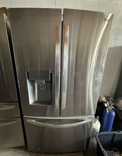 LG French Door Fridge – Stainless, Ice/Water, Clean Inside