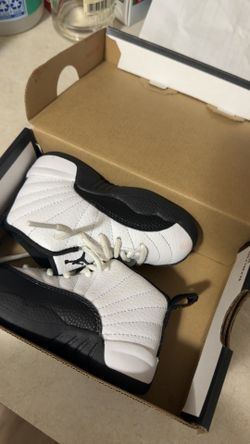 Jordan 12 SIZE 6c