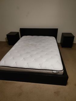 Bedroom set