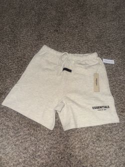 Essential shorts size medium