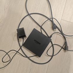 ＄10 Amazon firetv + hdmi cable