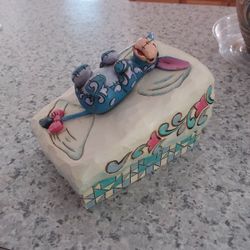 Walt Disney Showcase Collection Eeyore