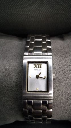 Women's Pulsar watch Silver square face