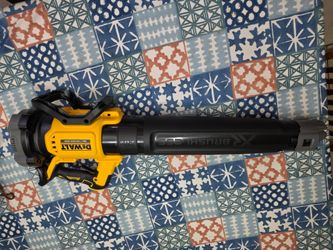 New Dewalt 20V MAX 125 MPH 450 CFM Brushless Cordless Handheld Leaf Blower with Concentrator Nozzle (Tool Only), PRICE FIRM