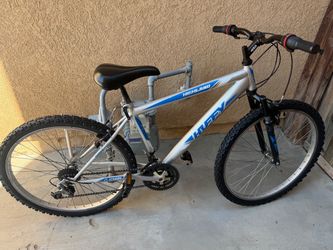 Huffy mountain bike 26 inches