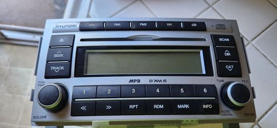 hyundi CD / XM RADIO
